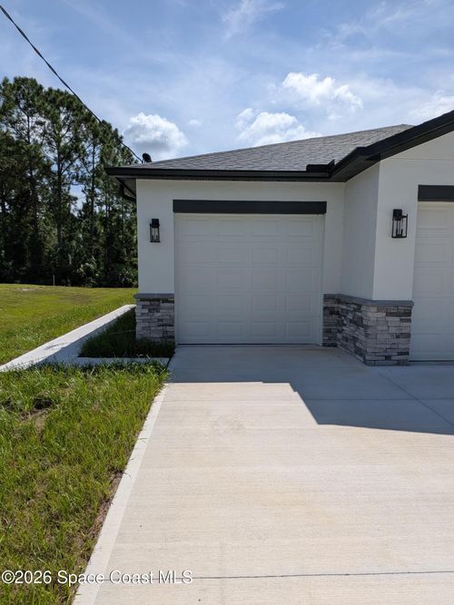 adu-2981 Gaffney Avenue Se, Palm Bay, FL, 32909 | Card Image