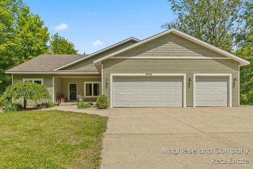 4349 Walter Rd, Wayland, MI, 49348-8952 | Card Image
