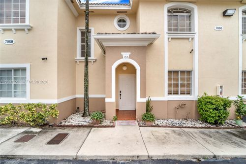 102-7080 Nw 174th Ter, Hialeah, FL, 33015-1158 | Card Image