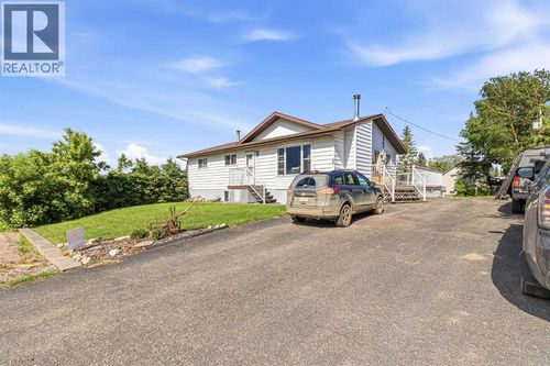 1-207 7 Ave, Paradise Hill, SK, S0M2G0 | Card Image