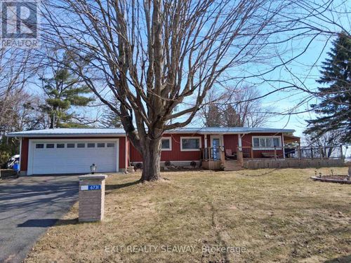 6731 Gilmore Hill Rd, Cornwall, ON, K6H7J3 | Card Image