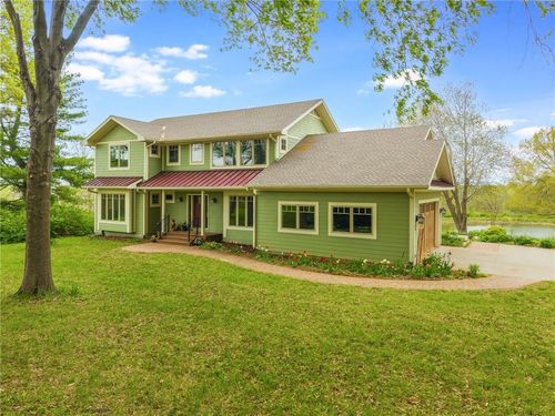 8725 Nebo Hills Rd, Liberty, MO, 64068-8697 | Card Image