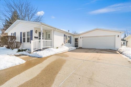420 Blenheim Pl, Lansing, MI, 48906-1536 | Card Image