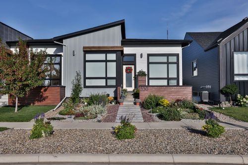 330 Uplands Blvd N, Lethbridge, AB, T1H7C7 | Card Image