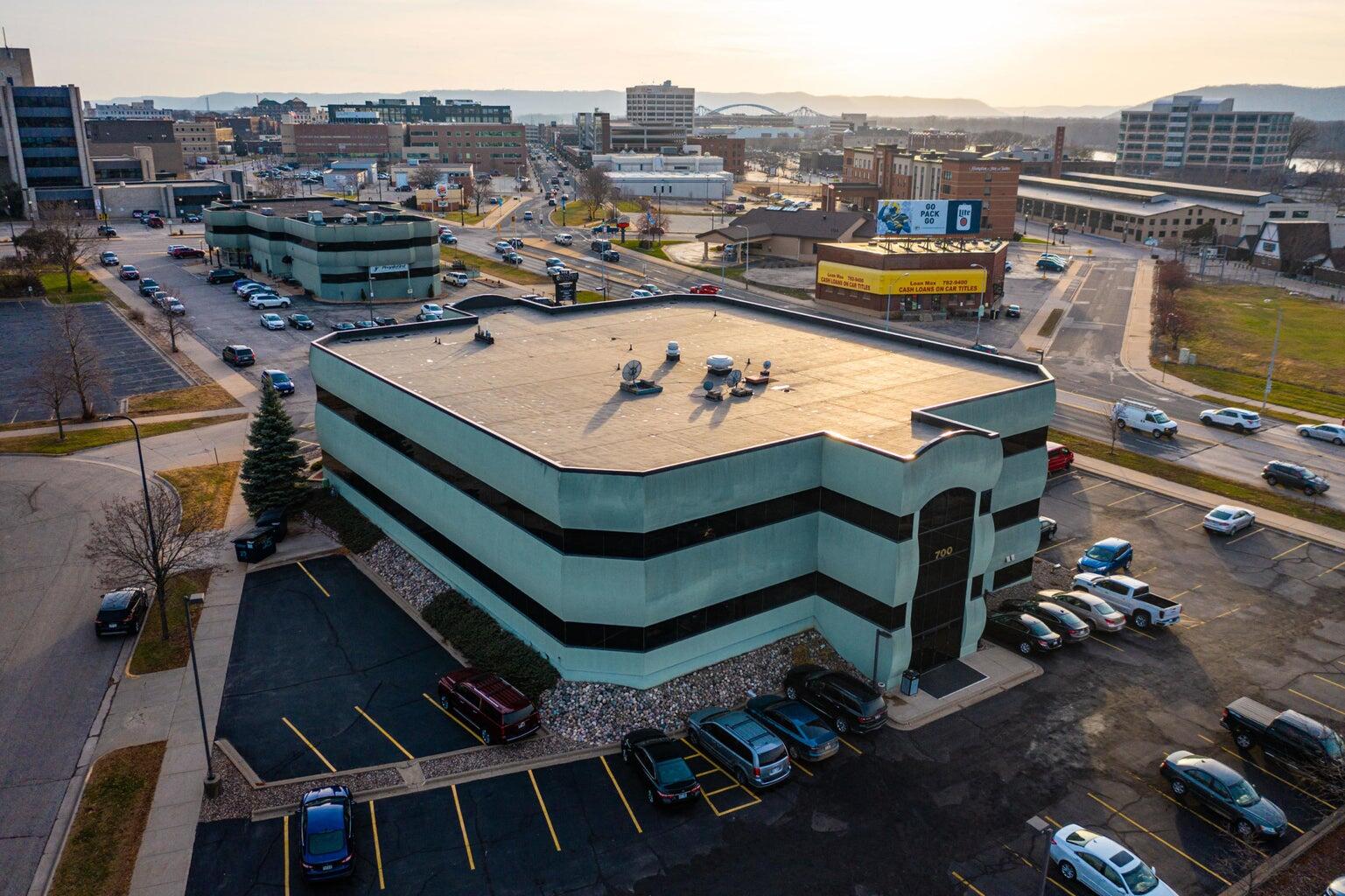 Commercial Lease in La Crosse 2