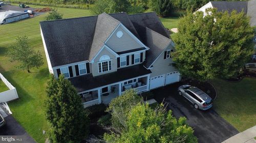 413 Brister Rd, Bensalem, PA, 19020-1649 | Card Image