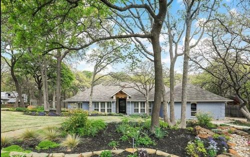 525 Bent Wood Ln, Southlake, TX, 76092-5220 | Card Image