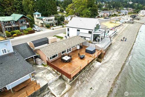 97 Utsalady Rd, Camano Island, WA, 98282-7211 | Card Image