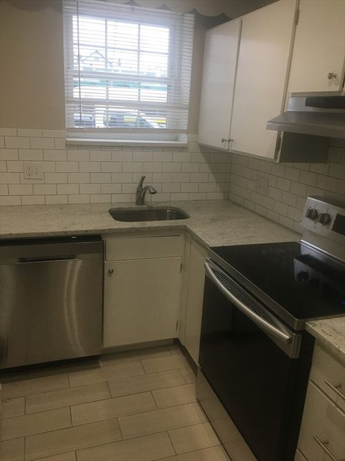 apt-1-131 Massachusetts Ave, Arlington, MA, 02474-8617 | Card Image