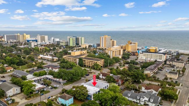 View of urban area featuring a large body of water | Image 27
