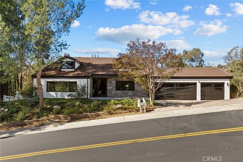 106 Buckskin Rd, Bell Canyon, CA, 91307-1123 | Card Image