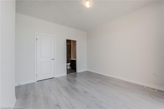 A011 - 142 Foamflower Pl, Townhouse with 2 bedrooms, 3 bathrooms and 1 parking in Waterloo ON | Image 21