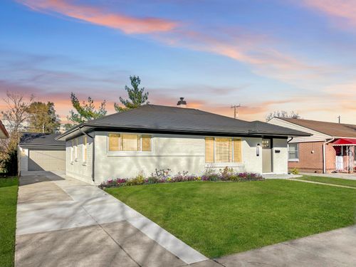 1231 E Hudson Ave, Madison Heights, MI, 48071-4167 | Card Image