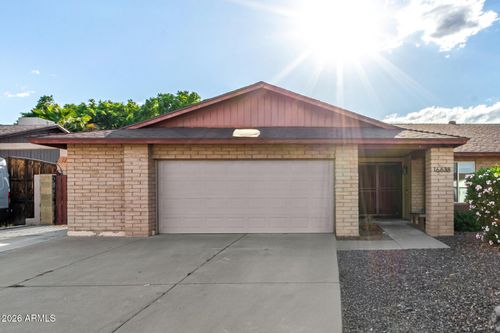 16638 N 46th Ln, Glendale, AZ, 85306-1520 | Card Image