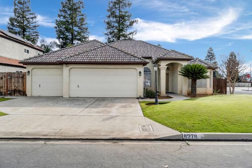 8278 N Sharon Avenue, Fresno, CA, 93720 | Card Image