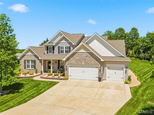 213 Mason Glen Dr, Lake St Louis, MO, 63367-4271 | Card Image