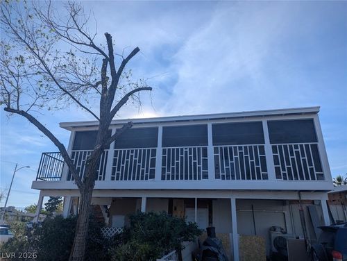 5808 Evergreen Ave, Las Vegas, NV, 89107-3646 | Card Image