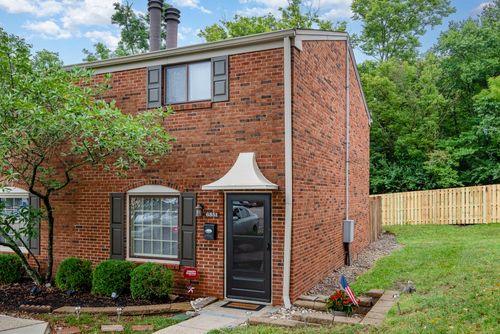 6851 Curtis Way, Florence, KY, 41042-1312 | Card Image