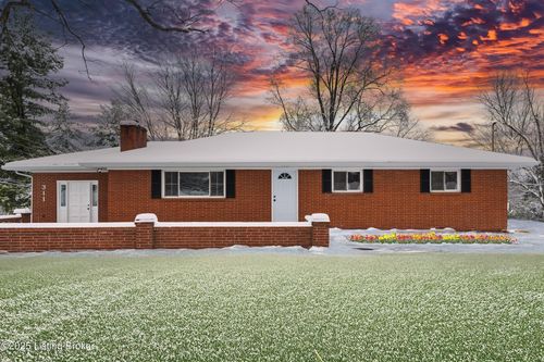 311 Dawkins Rd, La Grange, KY, 40031-8905 | Card Image