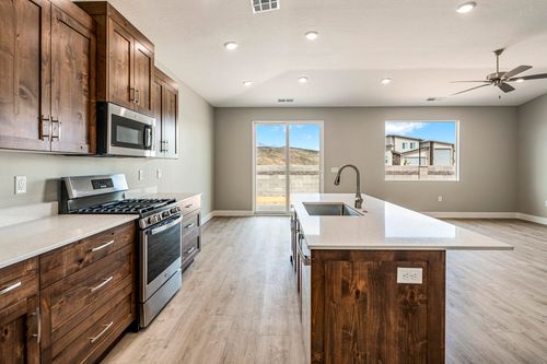 3049 W 700 N, Hurricane, UT, 84737-1457 | Card Image