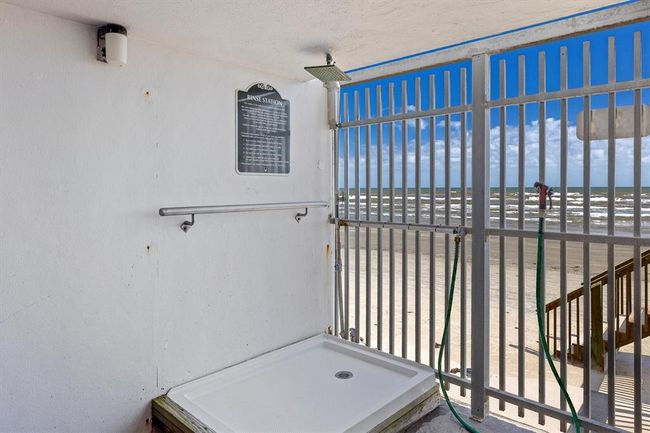 APT-204 - 11947 Termini San Luis Pass Rd, Condo with 2 bedrooms, 2 bathrooms and null parking in Galveston TX | Image 28