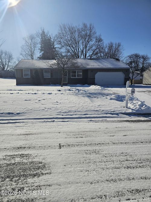 819 W Main Street, Napoleon, OH, 43545 | Card Image