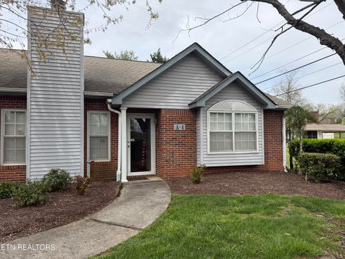 a4-805 Cedar Ln, Knoxville, TN, 37912-3174 | Card Image
