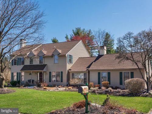 418 Beaumont Cir, WEST CHESTER, PA, 19380-6412 | Card Image