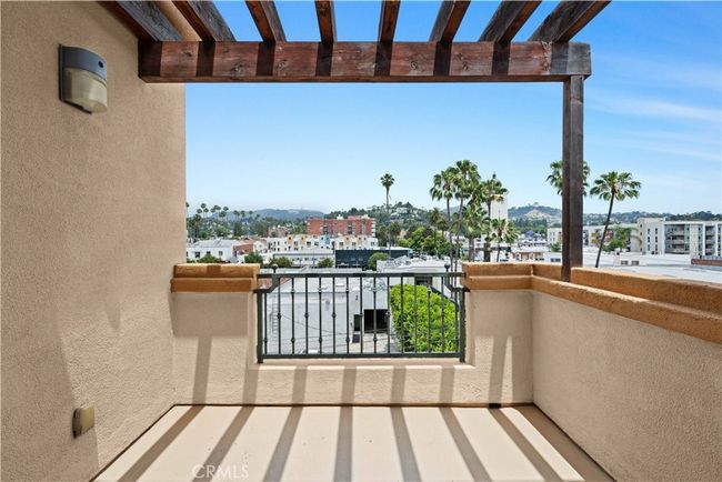 Bedroom/Office Balcony | Image 15