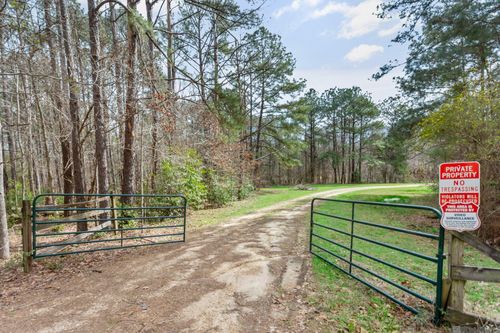 13032 Cheerful Valley Rd, Saint Francisville, LA, 70775-6006 | Card Image