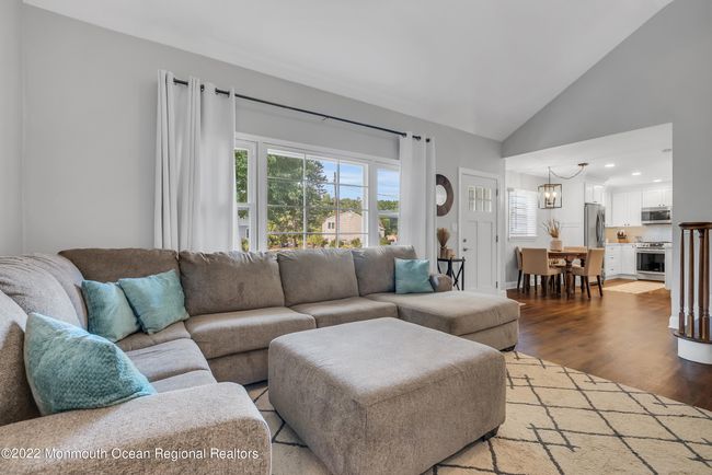 37 Arno St, House other with 3 bedrooms, 2 bathrooms and null parking in Oakhurst NJ | Image 8