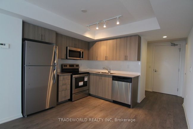 324 - 3091 Dufferin St, Condo with 1 bedrooms, 1 bathrooms and 1 parking in Toronto ON | Image 5