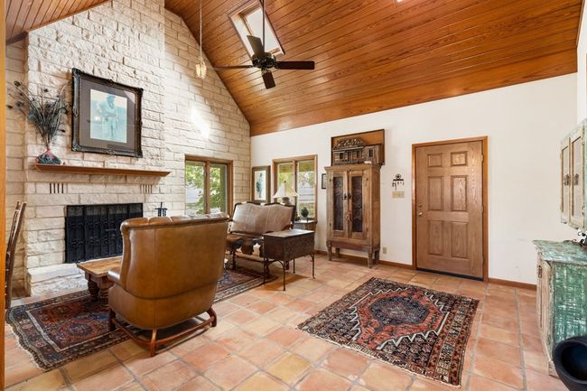 556 Cliff View Loop, Home with 6 bedrooms, 7 bathrooms and null parking in Harper TX | Image 65