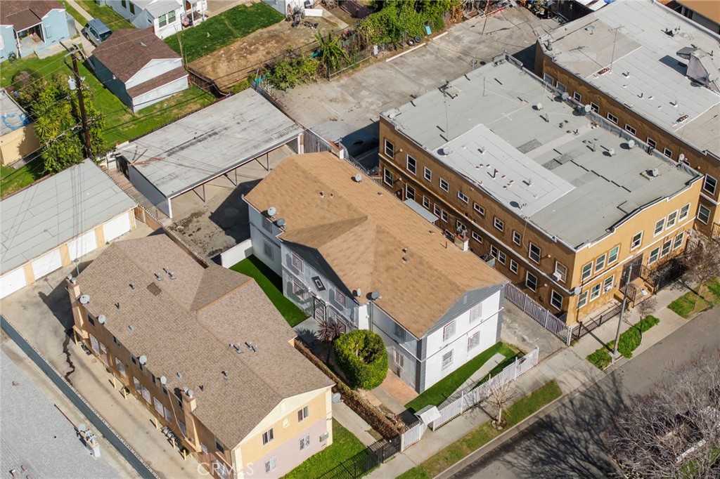 Residential in Compton 4