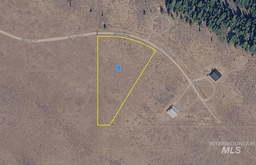 3202 Sheep Creek Rd, Island Park, ID, 83429 | Card Image