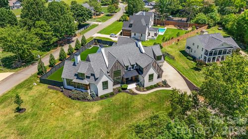 20218 Rainbow Cir, Cornelius, NC, 28031-7166 | Card Image