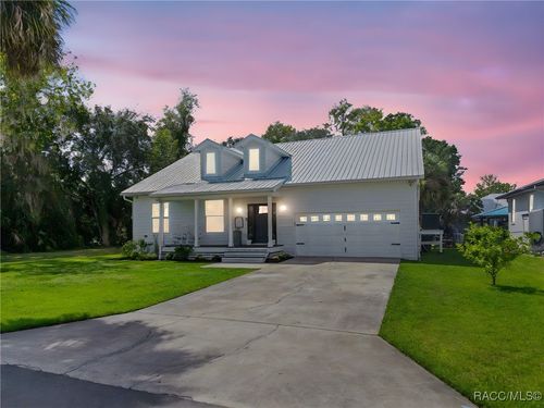 1432 Se 4th Ave, Crystal River, FL, 34429-4970 | Card Image