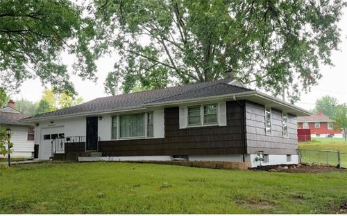 12612 E 48th Ter S, Independence, MO, 64055-5686 | Card Image