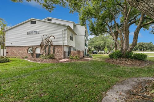 496-496 W Par St, Orlando, FL, 32804-2910 | Card Image