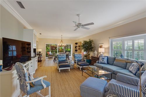 21e-125 E E Park Shores Circle, Vero Beach, FL, 32963 | Card Image
