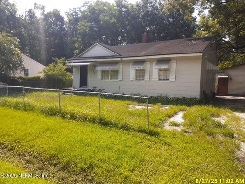 3142 3rd Street Cir S, Jacksonville, FL, 32254-2417 | Card Image