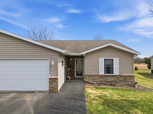 1709 N Hume Ave, Marshfield, WI, 54449-1600 | Card Image