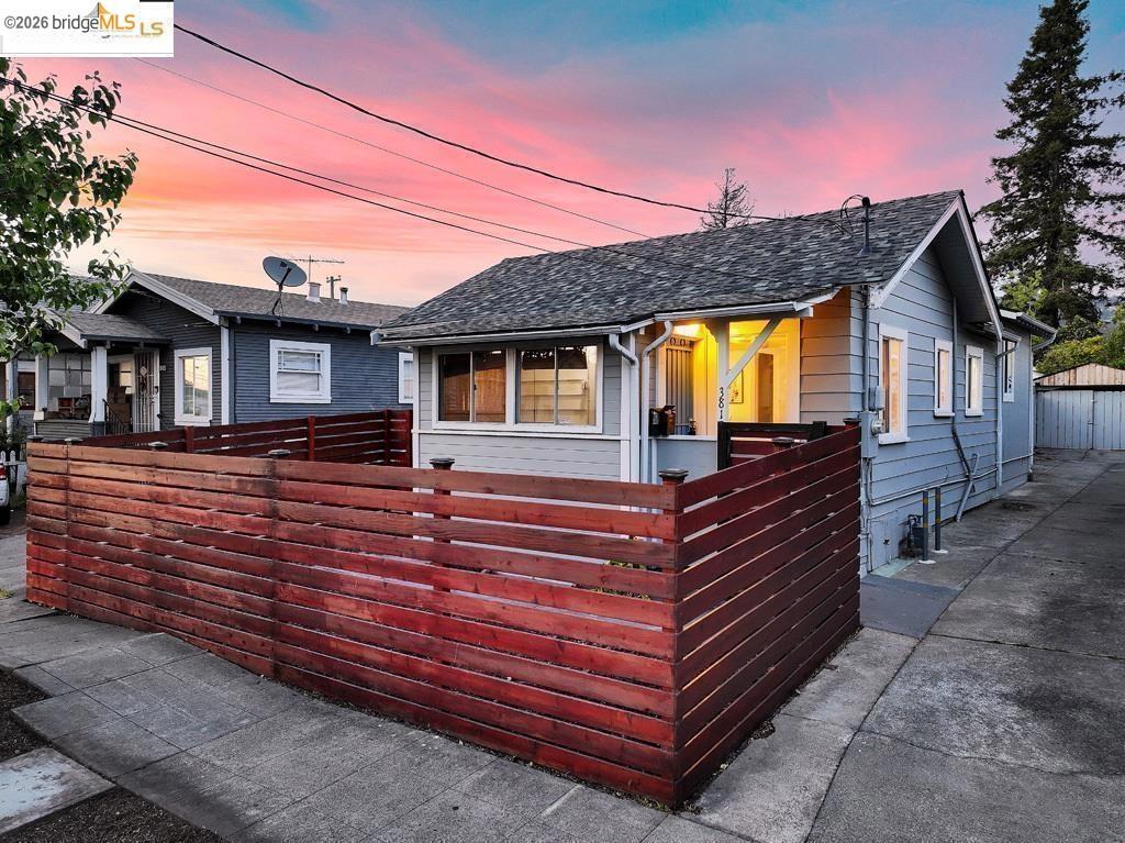 Residential in Oakland