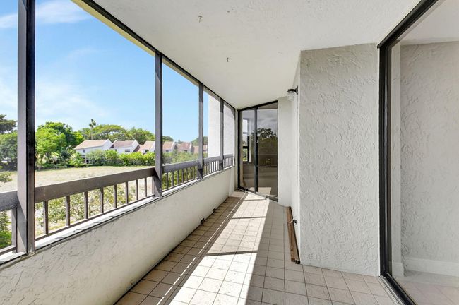 APT-302 - 6372 La Costa Dr, Condo with 3 bedrooms, 3 bathrooms and null parking in Boca Raton FL | Image 36