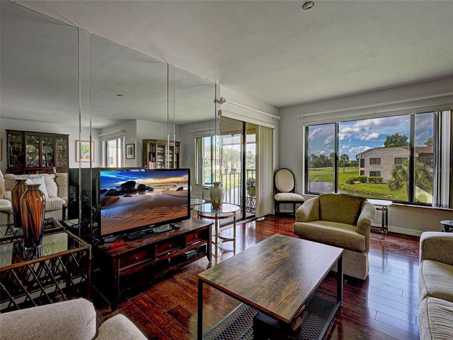 APT-235 - 800 Capri Isles Blvd, Condo with 2 bedrooms, 2 bathrooms and null parking in Venice FL | Image 24