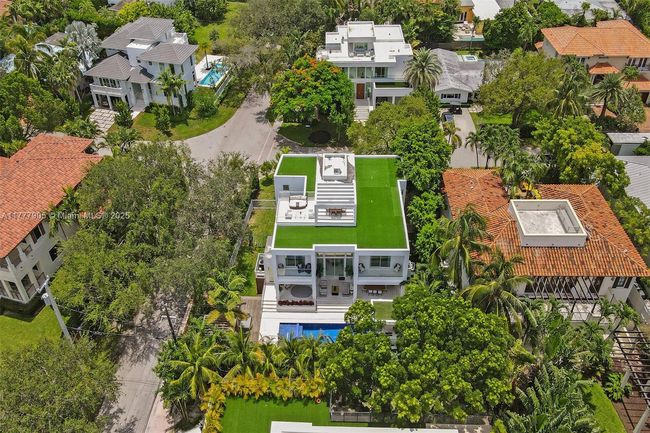 201 Buttonwood Dr, House other with 5 bedrooms, 7 bathrooms and null parking in Key Biscayne FL | Image 11