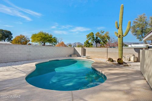 1221 N Avenida Jeanine, Tucson, AZ, 85715 | Card Image