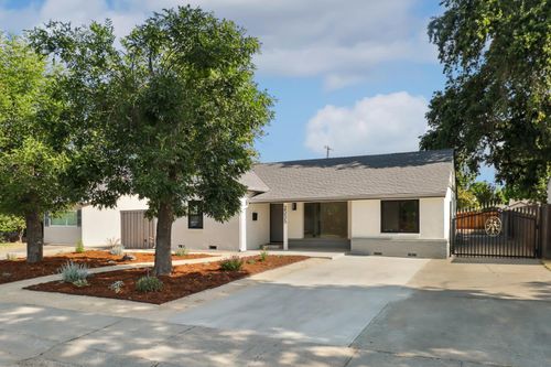 2337-2337 Hooke Way, Sacramento, CA, 95822-2821 | Card Image