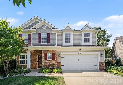 10327 Barrands Ln, Charlotte, NC, 28278-8026 | Card Image