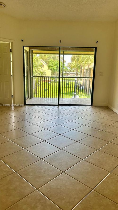 616-2481 Nw 56th Ave, Lauderhill, FL, 33313-3010 | Card Image